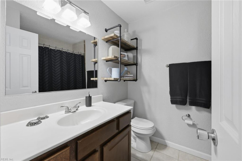Photo 17 of 29 residential for sale in Virginia Beach virginia