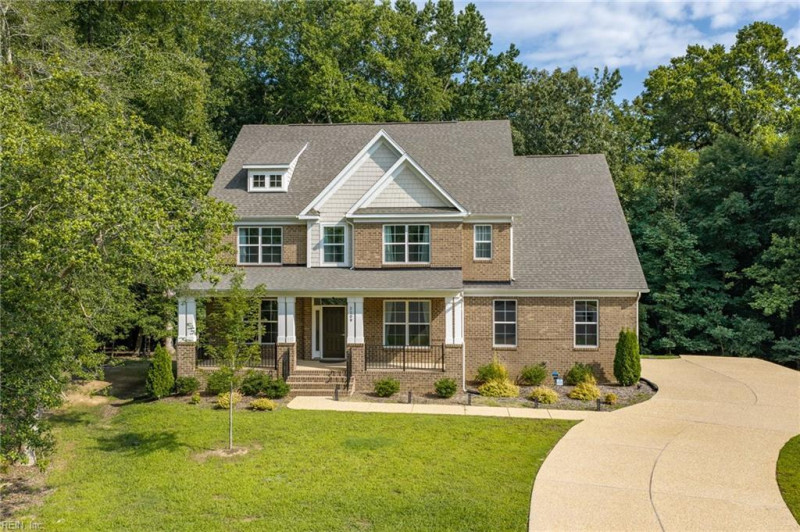 Photo 4 of 50 residential for sale in James City County virginia