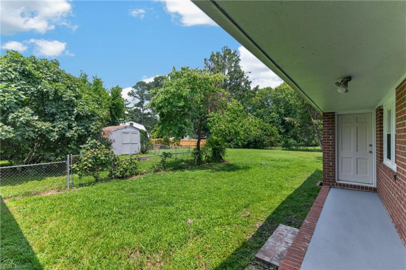 Photo 37 of 38 residential for sale in James City County virginia