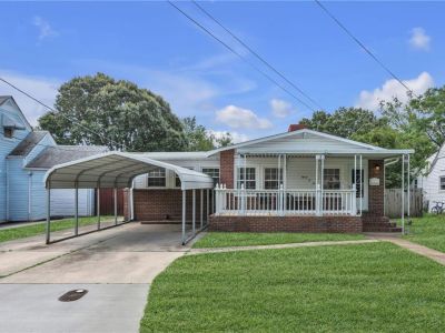 property image for 1106 Maryview Avenue CHESAPEAKE VA 23323