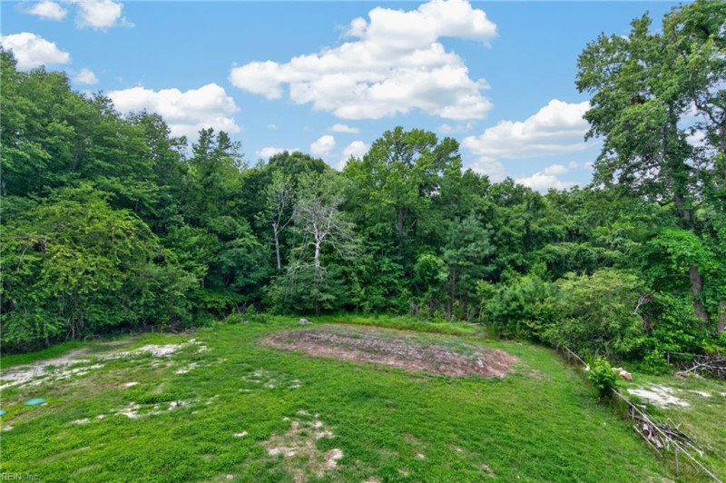 Photo 37 of 38 residential for sale in Suffolk virginia Photo 37 of 38 residential for sale in Suffolk virginia