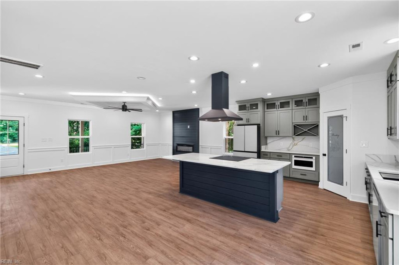 Photo 6 of 20 residential for sale in Suffolk virginia