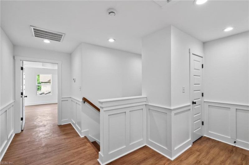 Photo 9 of 20 residential for sale in Suffolk virginia