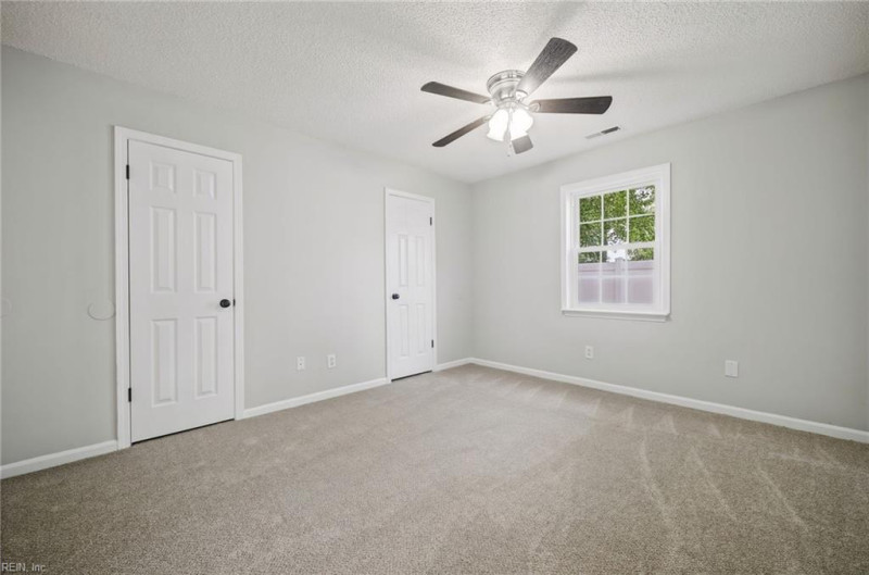Photo 13 of 46 residential for sale in Chesapeake virginia Photo 13 of 46 residential for sale in Chesapeake virginia