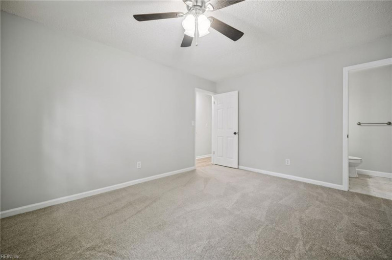 Photo 14 of 46 residential for sale in Chesapeake virginia Photo 14 of 46 residential for sale in Chesapeake virginia