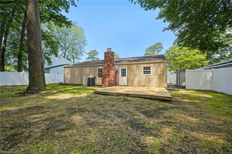 Photo 32 of 46 residential for sale in Chesapeake virginia Photo 32 of 46 residential for sale in Chesapeake virginia