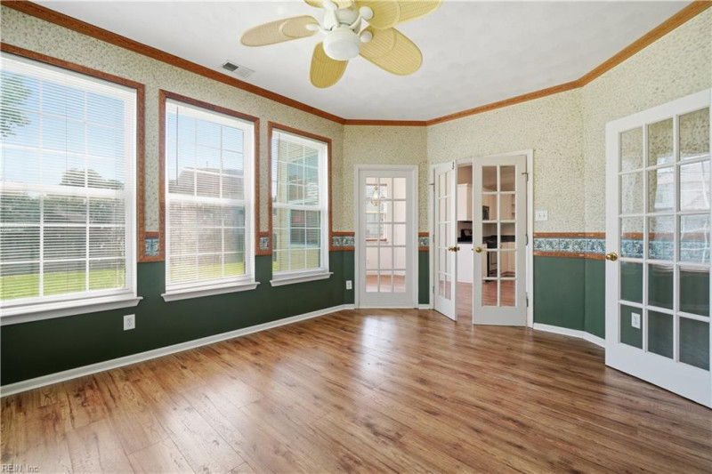 Photo 16 of 50 residential for sale in Chesapeake virginia Photo 16 of 50 residential for sale in Chesapeake virginia
