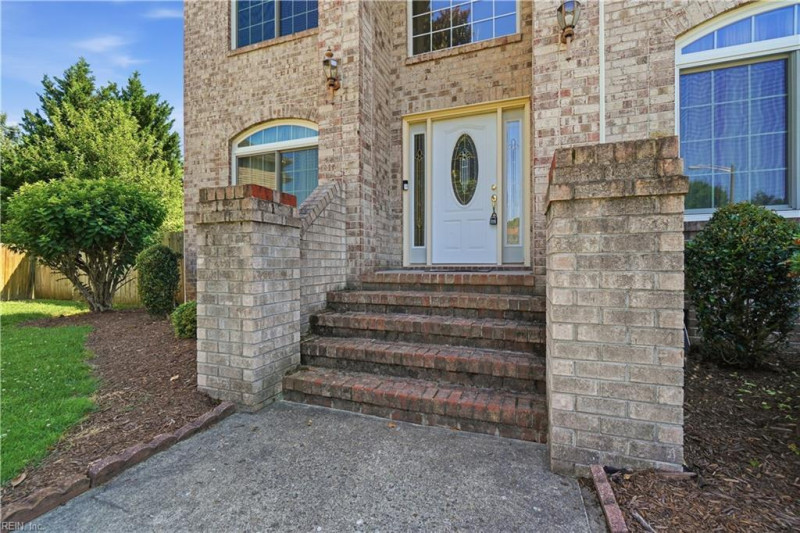 Photo 4 of 50 residential for sale in Chesapeake virginia Photo 4 of 50 residential for sale in Chesapeake virginia