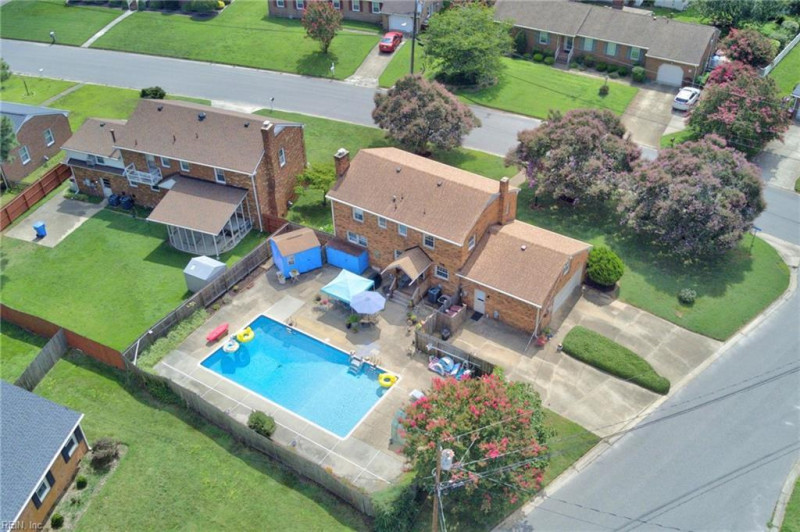 Photo 37 of 41 residential for sale in Chesapeake virginia