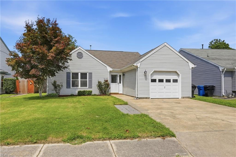 Photo 2 of 30 residential for sale in Virginia Beach virginia