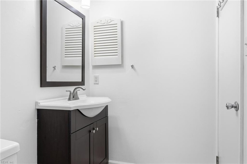 Photo 22 of 30 residential for sale in Virginia Beach virginia