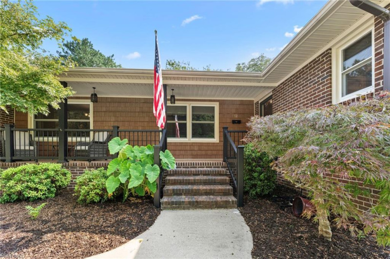 Photo 2 of 36 residential for sale in Newport News virginia Photo 2 of 36 residential for sale in Newport News virginia
