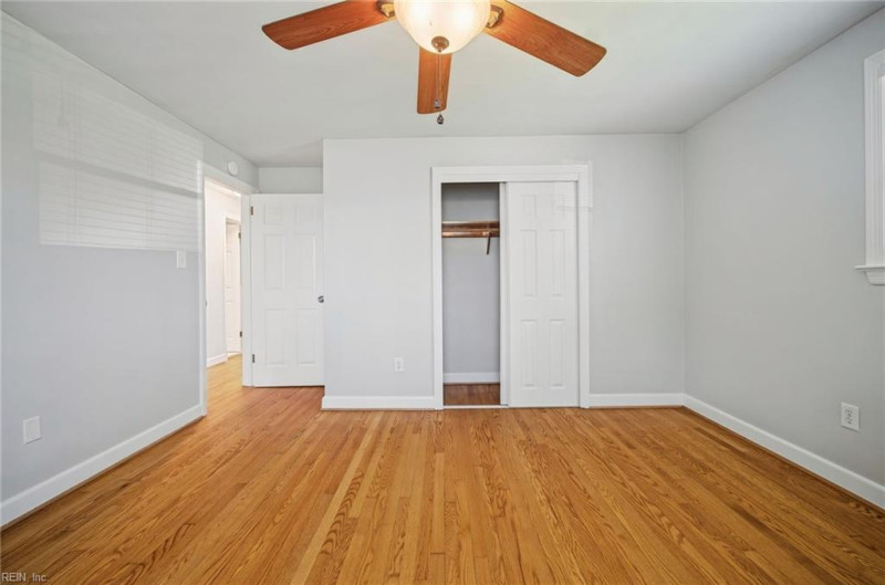Photo 17 of 45 residential for sale in Chesapeake virginia Photo 17 of 45 residential for sale in Chesapeake virginia