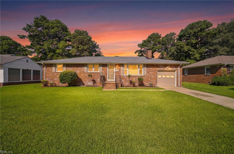 Photo 2 of 45 residential for sale in Chesapeake virginia Photo 2 of 45 residential for sale in Chesapeake virginia