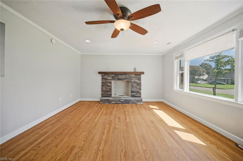 Photo 6 of 45 residential for sale in Chesapeake virginia Photo 6 of 45 residential for sale in Chesapeake virginia