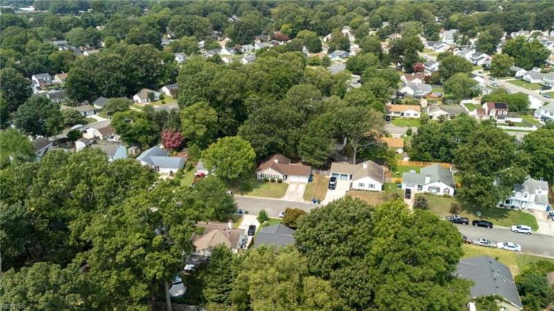 Photo 6 of 36 residential for sale in Newport News virginia Photo 6 of 36 residential for sale in Newport News virginia