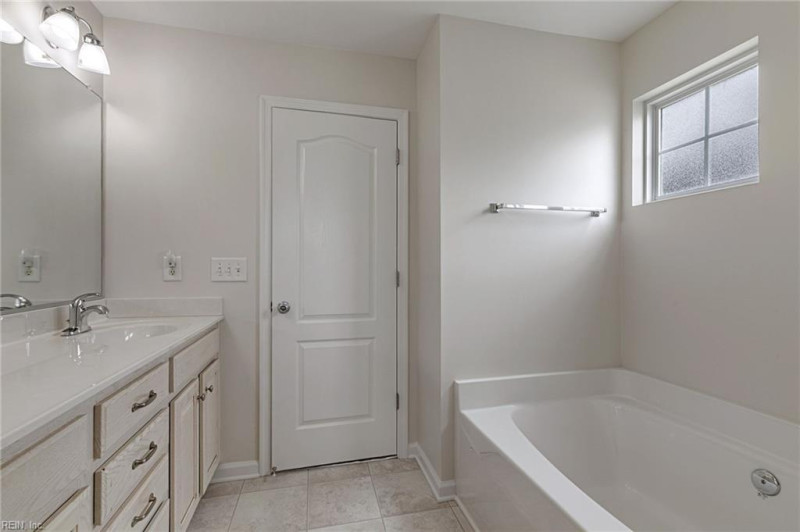 Photo 32 of 47 residential for sale in Hampton virginia Photo 32 of 47 residential for sale in Hampton virginia