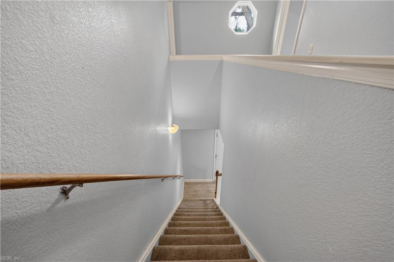 Photo 14 of 33 residential for sale in Norfolk virginia
