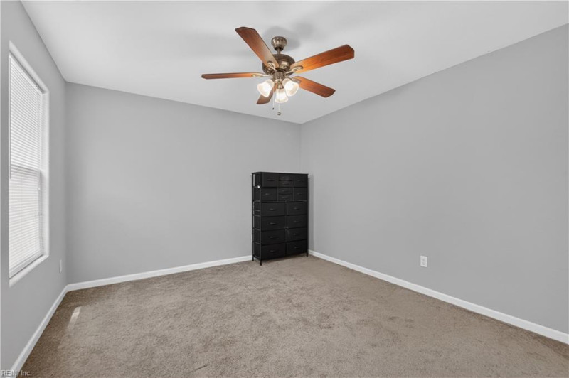 Photo 19 of 33 residential for sale in Norfolk virginia
