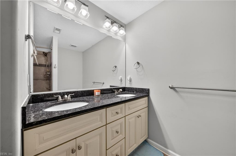 Photo 27 of 33 residential for sale in Norfolk virginia