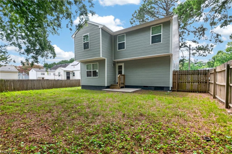 Photo 31 of 33 residential for sale in Norfolk virginia