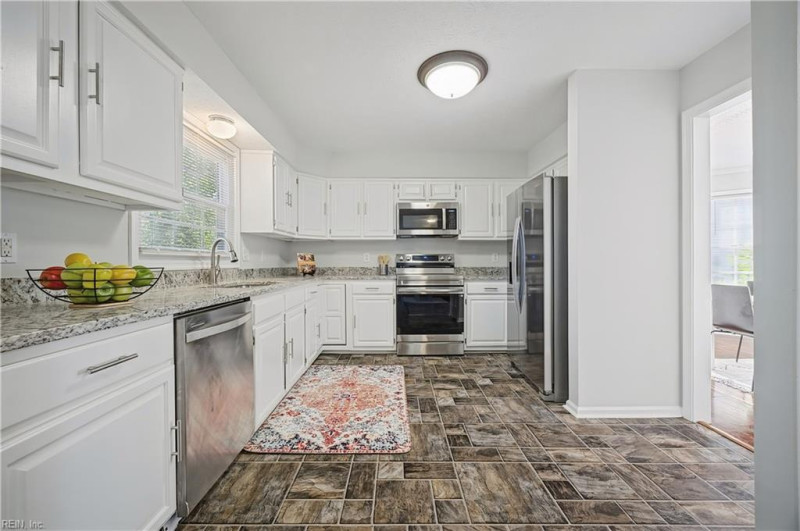 Photo 3 of 48 residential for sale in Newport News virginia