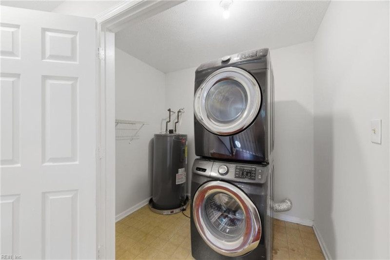 Photo 34 of 48 residential for sale in Newport News virginia