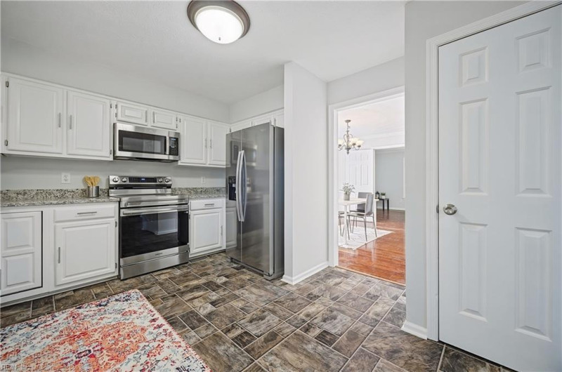 Photo 5 of 48 residential for sale in Newport News virginia