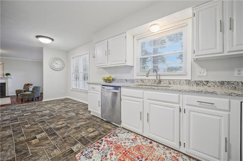 Photo 6 of 48 residential for sale in Newport News virginia