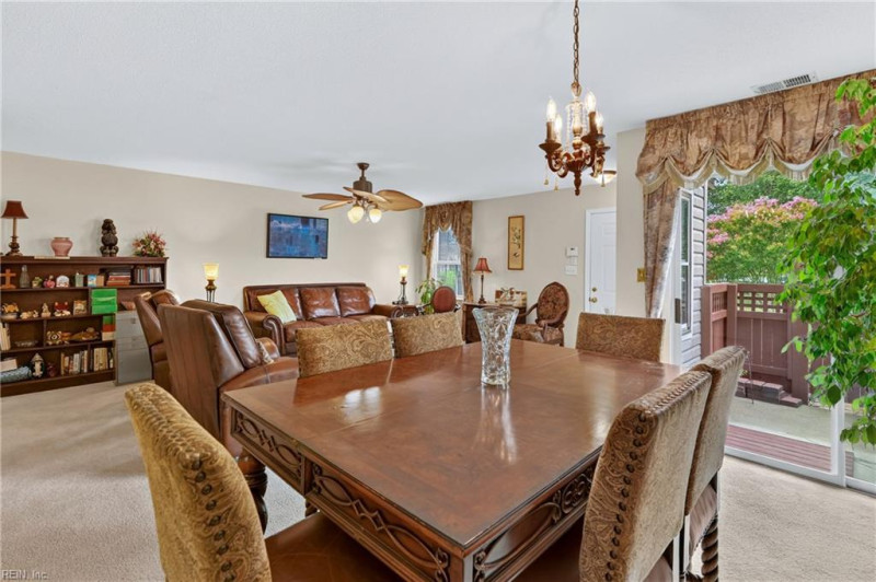 Photo 12 of 48 residential for sale in Portsmouth virginia