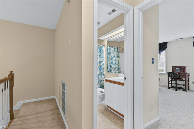 Photo 24 of 48 residential for sale in Portsmouth virginia