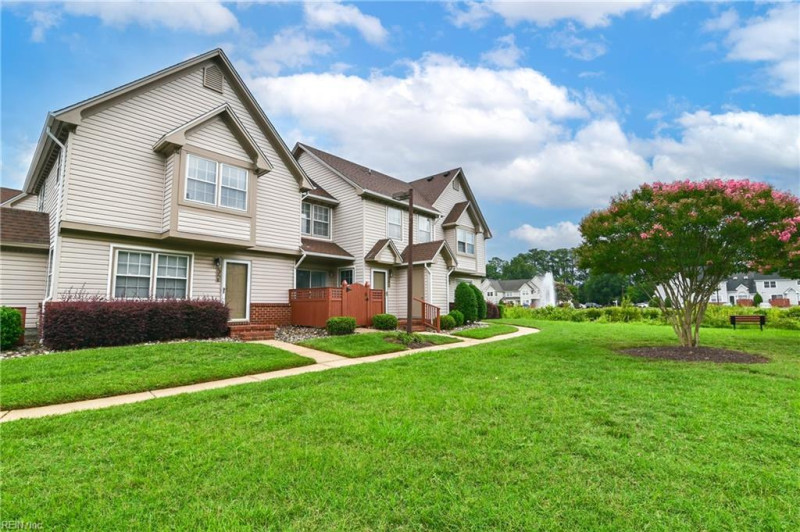 Photo 45 of 48 residential for sale in Portsmouth virginia