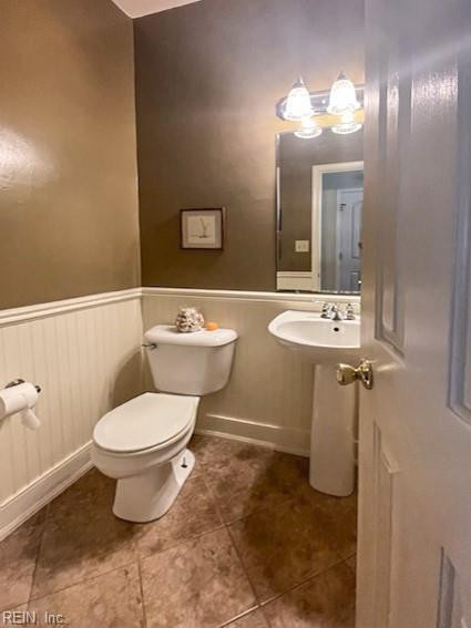 Photo 11 of 24 residential for sale in Chesapeake virginia