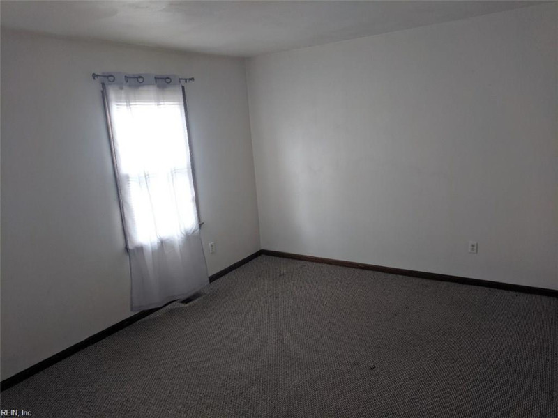 Photo 9 of 17 residential for sale in Portsmouth virginia Photo 9 of 17 residential for sale in Portsmouth virginia