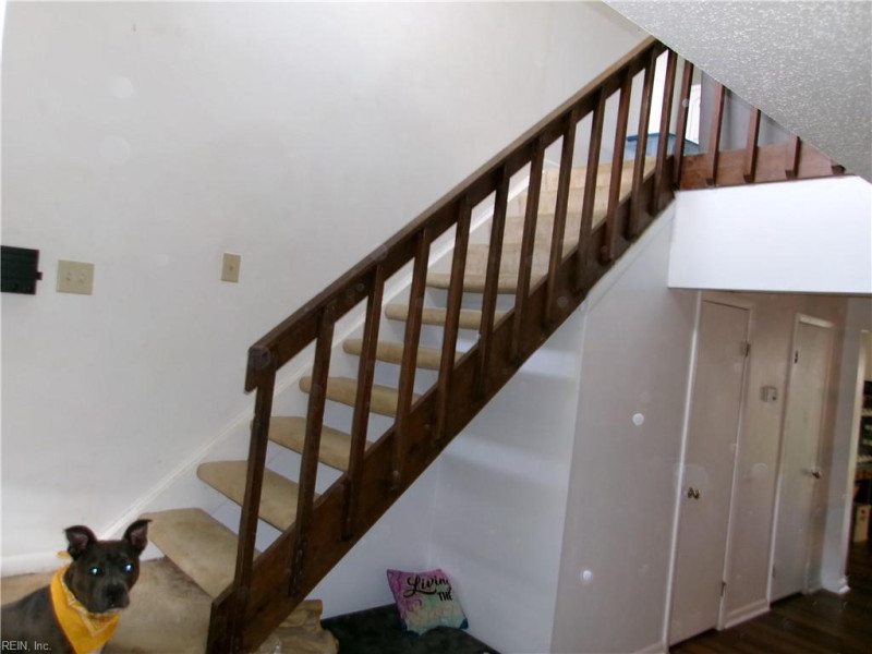 Photo 10 of 23 residential for sale in Virginia Beach virginia