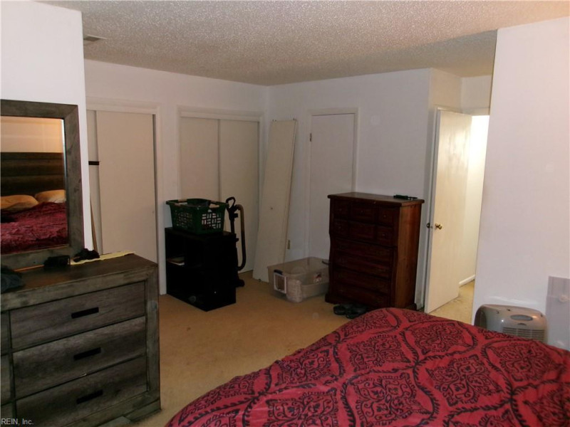 Photo 12 of 23 residential for sale in Virginia Beach virginia