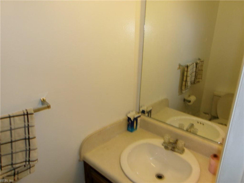 Photo 9 of 23 residential for sale in Virginia Beach virginia