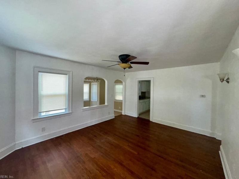 Photo 3 of 17 residential for sale in Norfolk virginia Photo 3 of 17 residential for sale in Norfolk virginia