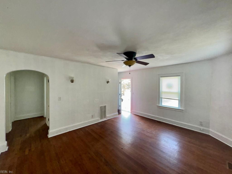Photo 4 of 17 residential for sale in Norfolk virginia Photo 4 of 17 residential for sale in Norfolk virginia