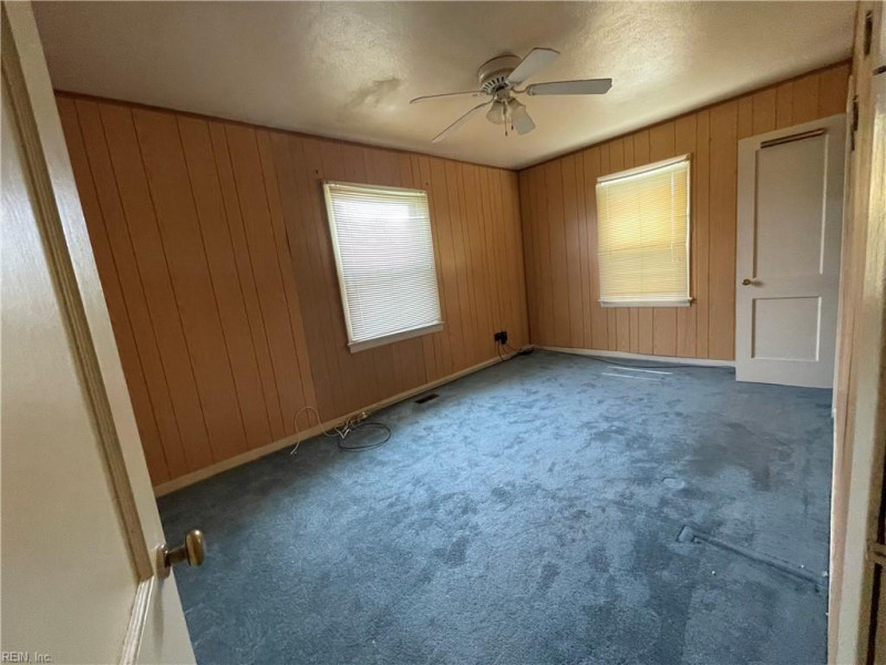 Photo 11 of 13 residential for sale in Newport News virginia