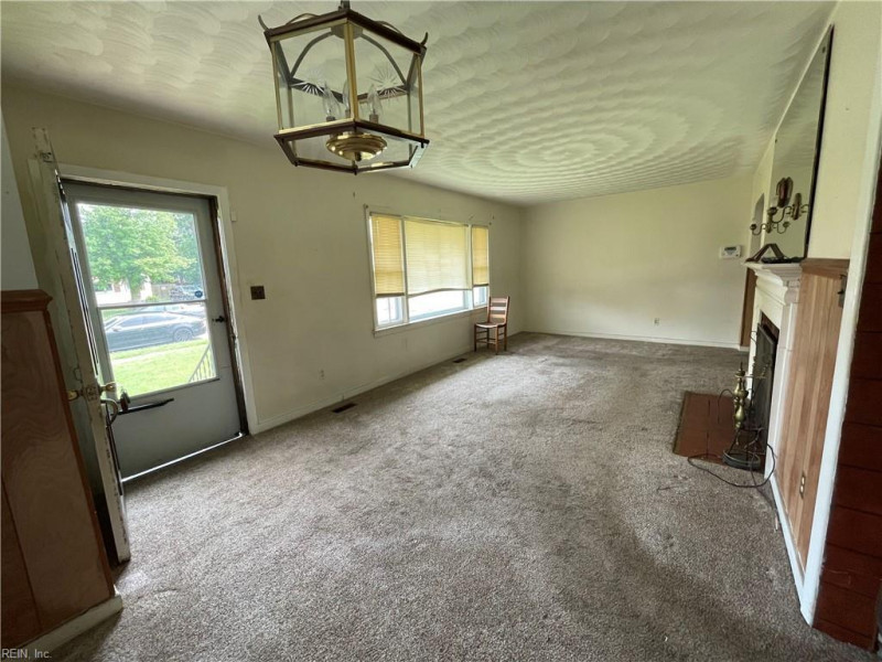 Photo 3 of 13 residential for sale in Newport News virginia