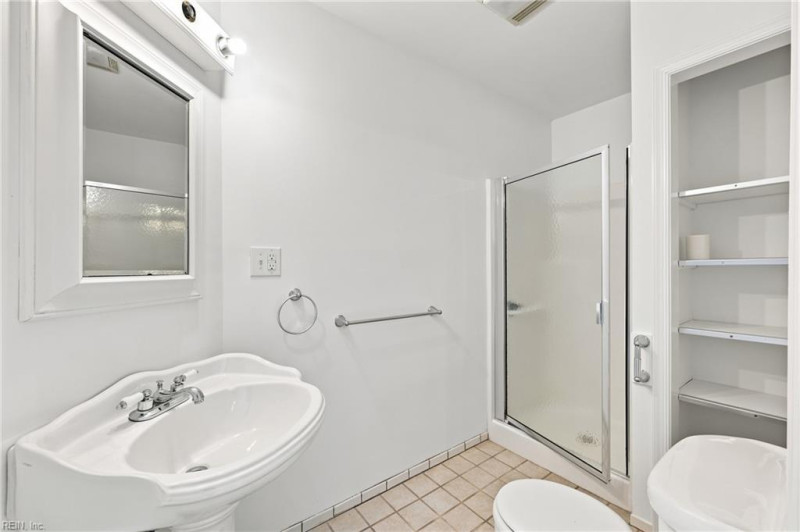 Photo 25 of 41 residential for sale in Hampton virginia