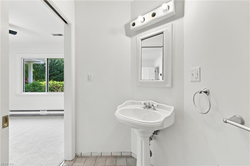 Photo 26 of 41 residential for sale in Hampton virginia