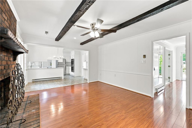 Photo 8 of 41 residential for sale in Hampton virginia
