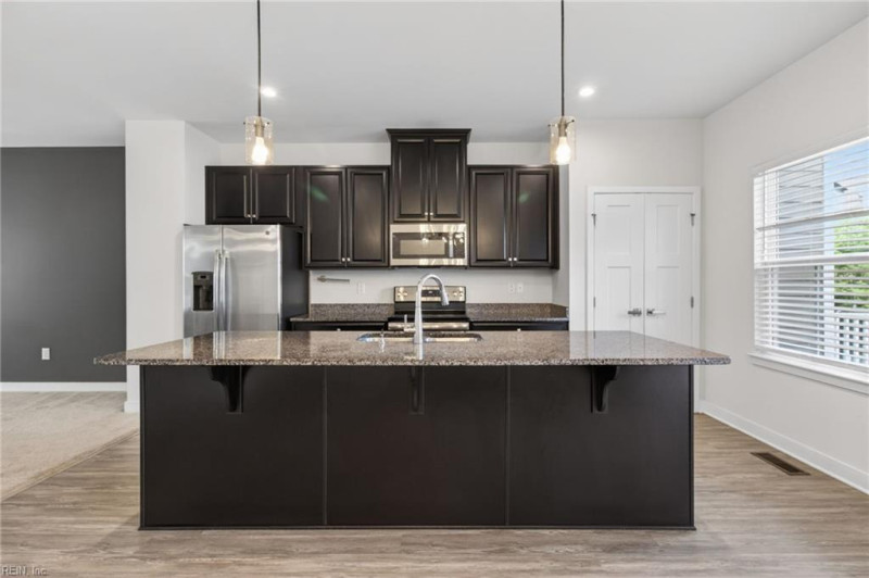 Photo 12 of 33 residential for sale in Norfolk virginia