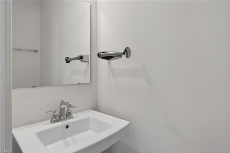 Photo 20 of 33 residential for sale in Norfolk virginia