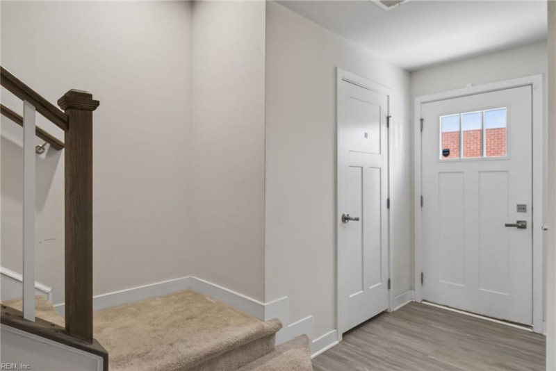 Photo 3 of 33 residential for sale in Norfolk virginia