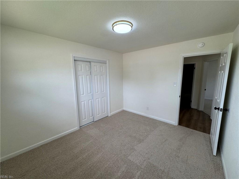 Photo 17 of 21 residential for sale in Norfolk virginia