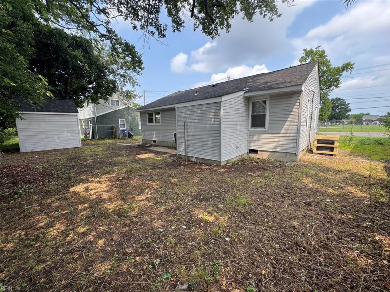 Photo 20 of 21 residential for sale in Norfolk virginia