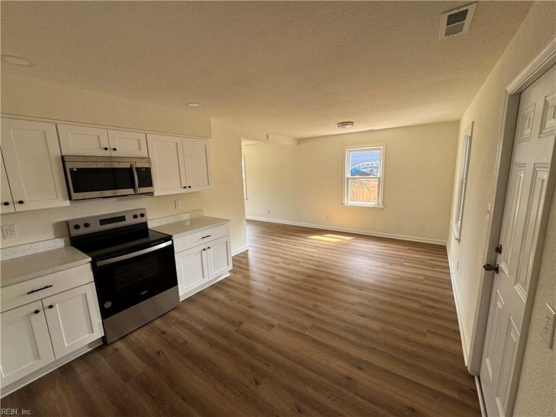 Photo 8 of 21 residential for sale in Norfolk virginia